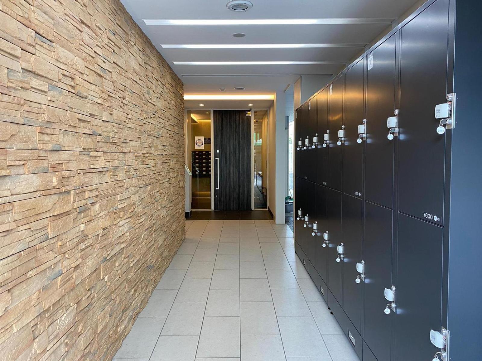 The Peak Namba Apartment Osaka Exterior photo